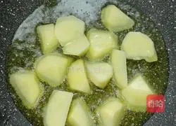 Illustration of how to make spicy three delicacies 8