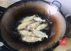 Illustration of how to make noodle fish 5