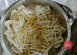 Illustration of how to make bean sprouts and vermicelli in hot pot 15
