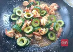  Illustration of how to make Jade Shrimp 8