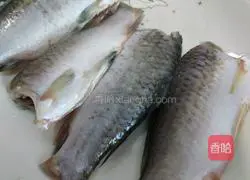 Illustration of how to grill fish in air fryer 2