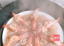 Illustration of how to make rich shrimps with blooming flowers 11