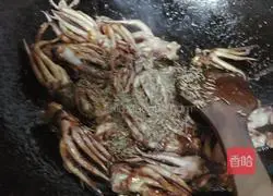 Illustration of how to make cumin squid head 9