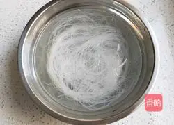 Illustration of how to make steamed shrimp with garlic vermicelli 2