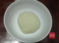 Illustration of how to make shrimp and ham pizza 1