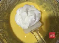 Yoghurt Chiffon Cake Recipe Illustration 11