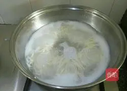 Illustration of how to make Lanzhou slurry water surface 4