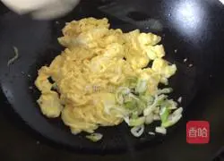 Illustration of how to make plain braised noodles 3