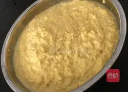 Illustration of how to make golden corn cake 7