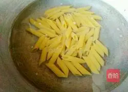 Illustration of how to make bacon pasta 1