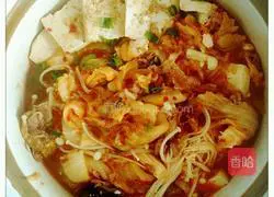 Illustration of how to make fat beef kimchi soup 3