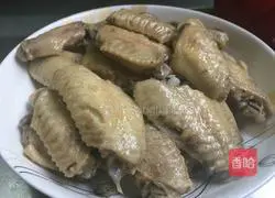 Illustration of braised chicken wings 4