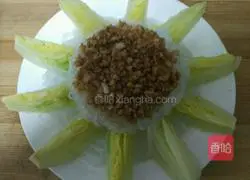 Illustration of how to make garlic vermicelli and baby cabbage 7