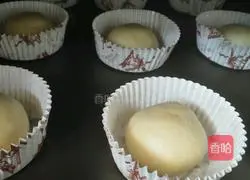 Illustration of how to make bread pudding 4