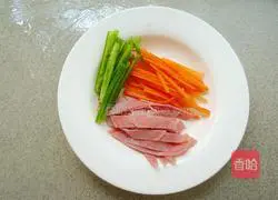 Xinjiang Fried Rice Noodles Recipe Illustration 2