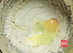 Meat floss and seaweed muffin cake recipe 5