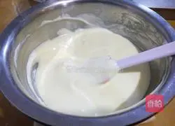 Illustration of how to make strawberry cream Becks 12