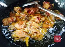 Illustration of how to make spicy chicken 5