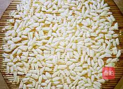 Illustration of how to make handmade two-color mochi 7