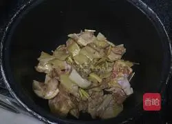 Illustration of how to make lazy braised chicken 6