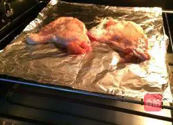 New Orleans Chicken Leg Burger Recipe Illustration 4