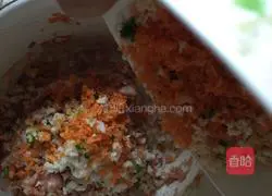 Illustration of how to make assorted wontons 5