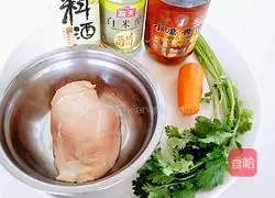 Illustration of how to mix shredded chicken 1