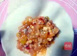 Illustration of how to make steamed kimchi dumplings 3