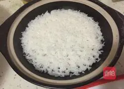 Pumpkin Bowl Paella Recipe Illustration 3