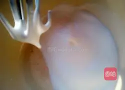 Black sesame cake roll recipe illustration 3