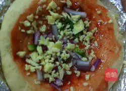 Pictures of making sausage pizza 4