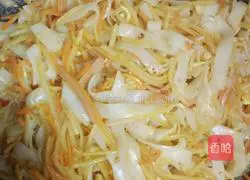 Illustration of how to make small fried rice noodles 8