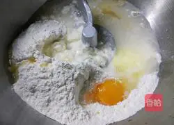 Illustration of making sugar baked goods 2