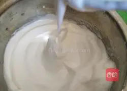 Illustration of the steps of making cake embryos in a rice cooker 5