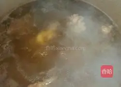 Illustration of how to make beef bone soup noodles 4
