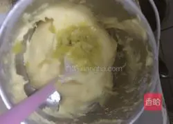 Low sugar lemon Cake recipe illustration 6