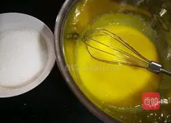 Coconut Golden Cake Recipe Illustration 4