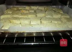 Illustration of how to make handmade bread crumbs 5