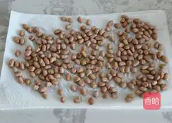 Spinach with nuts Illustration of how to do it 3