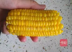 Illustration of how to make ham and corn pizza 4