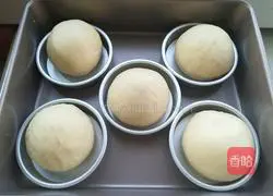 Illustration of how to make hamburger buns 13