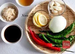 Illustration of how to make caramelized pickles 1