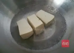 Illustration of how to make chives and tofu boxes 3