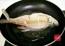 Braised Wuchang fish recipe 5