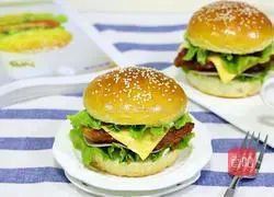 New Orleans Chicken Leg Burger Recipe Illustration 13