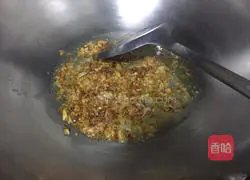 Illustration of how to make Hakka salted glutinous rice balls 10