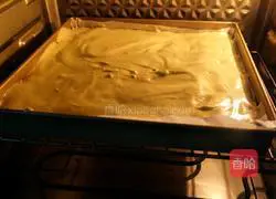 Illustration of how to make Matcha flavored cake roll 11