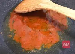 Illustration of how to make fried cauliflower with pizza sauce 3