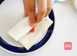 Strawberries Illustration of making toast rolls 6