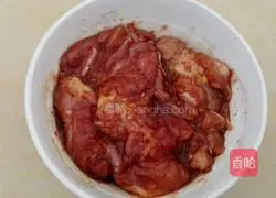 Orleans Chicken Leg Burger Recipe Illustration 6